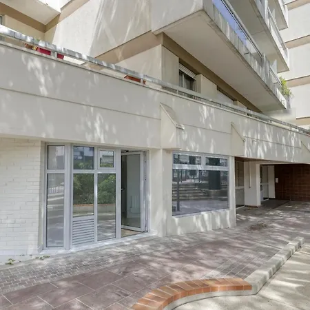 Stylish & New 1 Bdr Flat With A/c-trendy 11 아파트 파리
